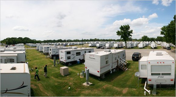 1 FEMA-Trailers-at-FEMA-Camp