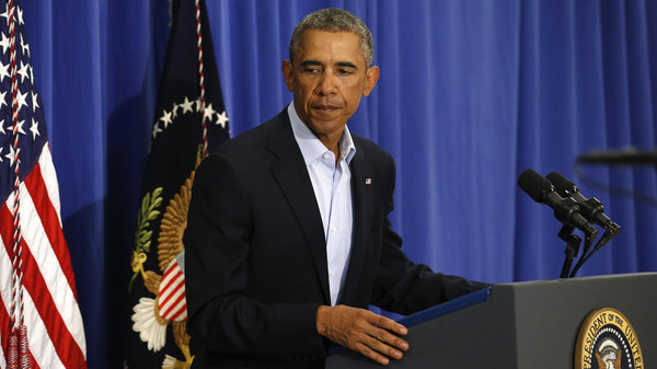 U.S. President Obama departs after delivering statement from Martha's Vineyard, Massachusetts